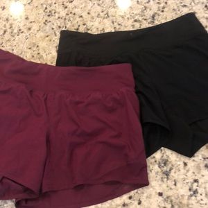 2 pairs of old navy active shorts